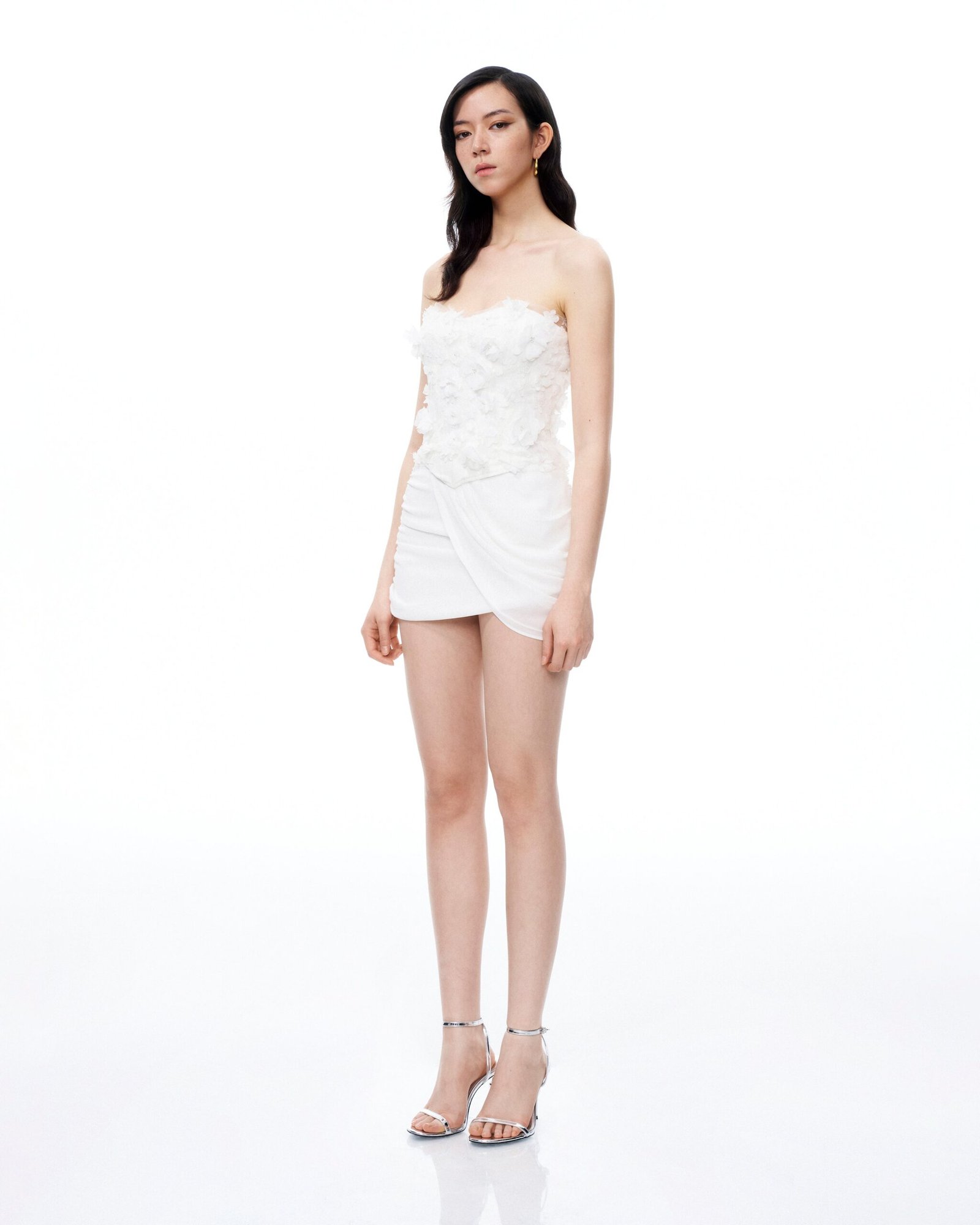 250329JWPEI0482 Juniper 3D Floral Mini Suits - White - Image 2