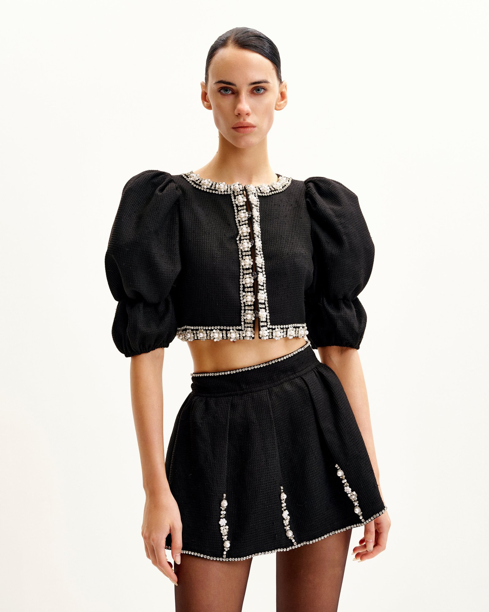 JC034-1_2 Pearl-Embellished Tweed Set - Black - Image 2